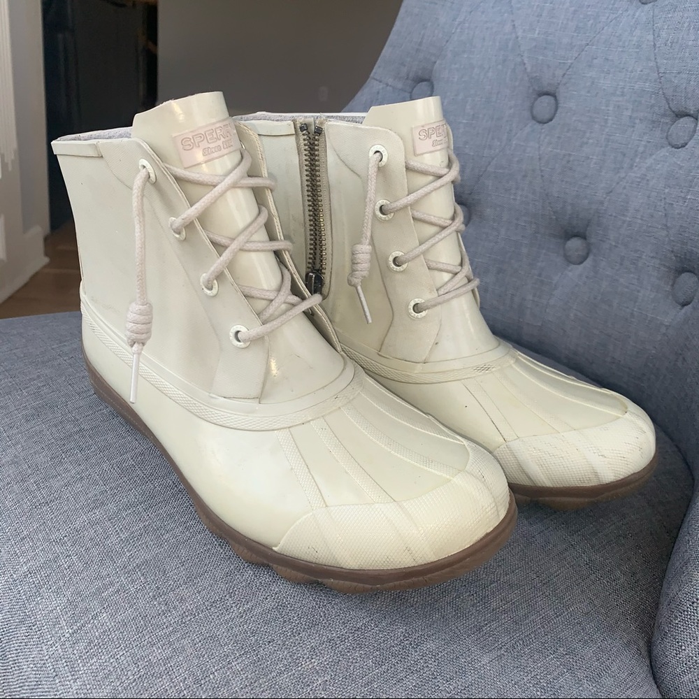 Sperry Outsiders duck rain boots off-white  7.5